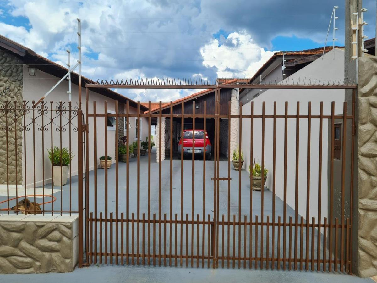 Casa Com Quarto E Suite São Miguel Arcanjo Dış mekan fotoğraf